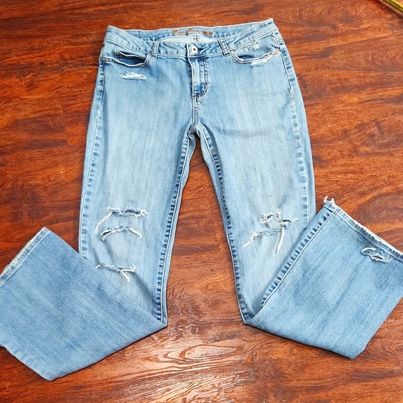 Guess Jeans for Woman - Picture 1 of 8